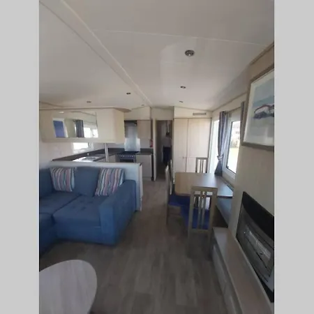 8 Berth Caravan At Parkdean Camber Sands Exterior photo