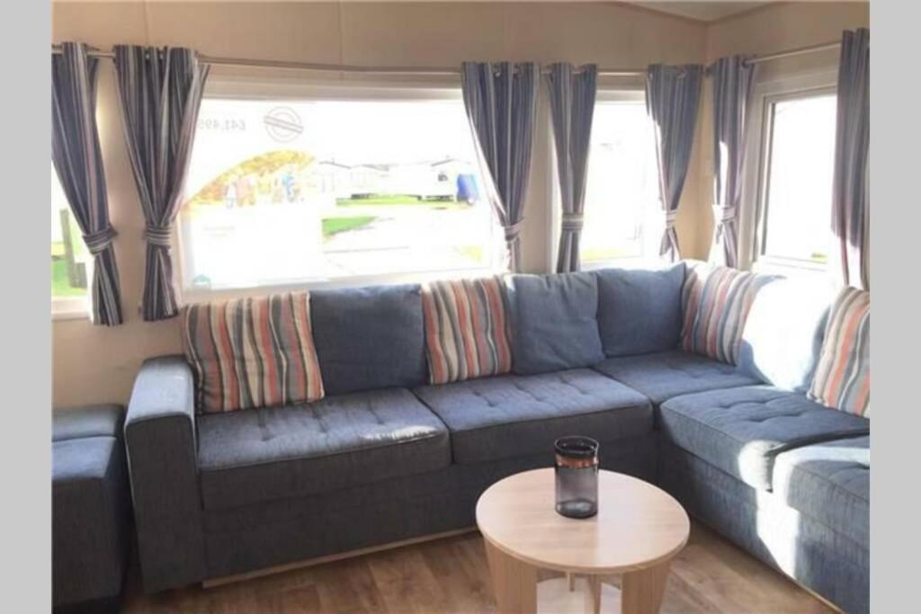 Apartment 8 Berth Caravan At Parkdean Sands *